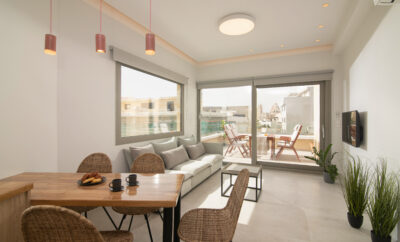 The Penthouse Apartment with City View