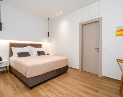 Home-Away-From-Home Studio Apartment